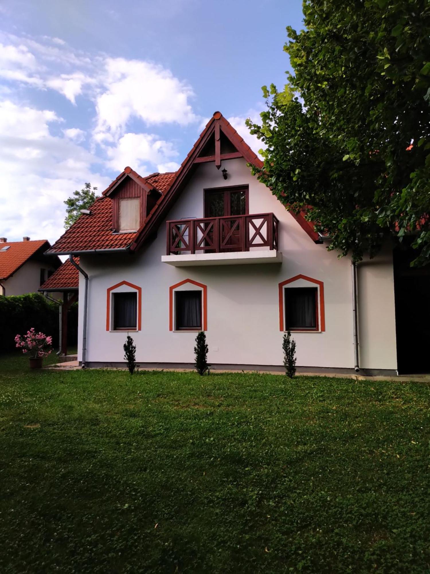 Reteshaz Strudelhaus Apartmanhaz Vonyarcvashegy Exterior photo